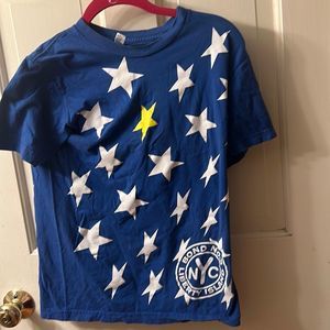 Bond No. 9 Makeup brand American Apparel T shirt